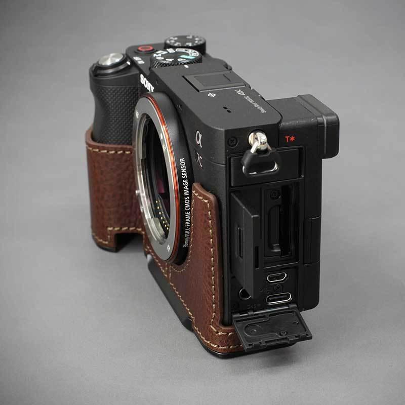 SONY LIM'S α7C 専用 イタリアンレザー カメラケース Brown SONY LIM'S α7C 専用 イタリアンレザー カメラケース Brown