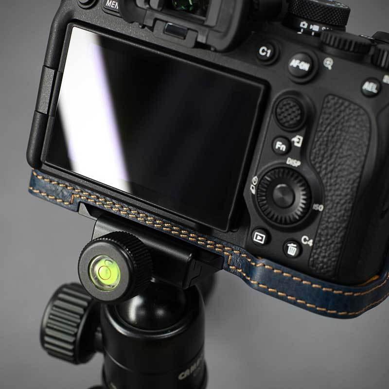 SONY（ソニー） カメラケース Lims リムズ α7R V / α7 IV 用 