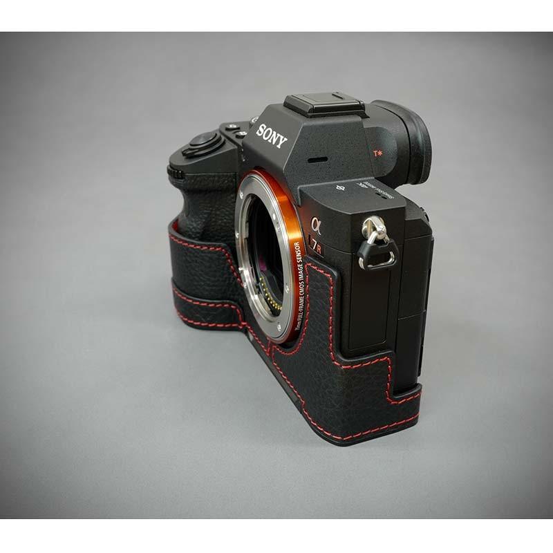 α(ソニー) 最終入荷 LIM'S SONY α7RIII α7III 用 イタリアン α(ソニー) 最終入荷 LIM'S SONY α7RIII α7III 用 イタリアン
