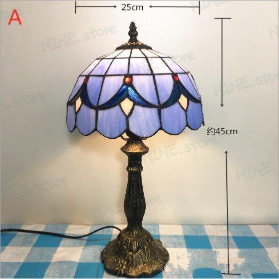 豪華 table lamp ベッドサイドランプ 電気スタンド ティ卓上照明 ステンドグラス レトロ アンティーク花柄 ガラス工芸 デスクライト_1