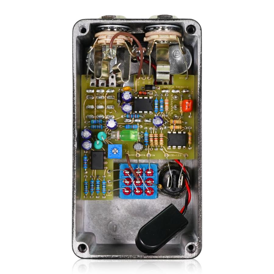 Dazatronyx OPTICAL TREMOLO / トレモロ ギター エフェクター