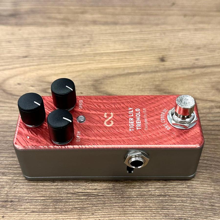 中古】【保証対象外】 One Control TIGER LILY TREMOLO / a45039