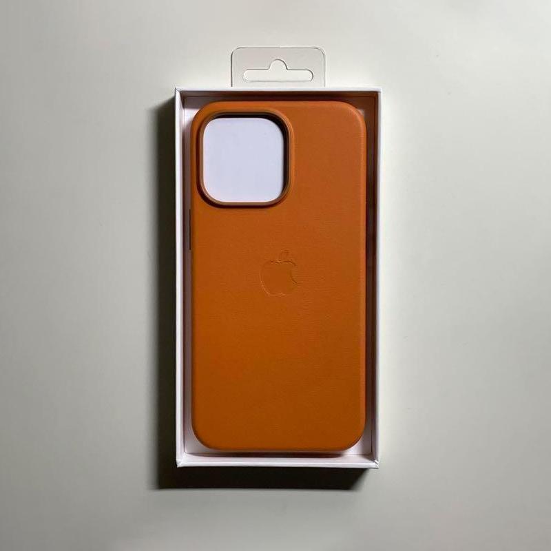 MagSafe対応 iPhone 13 Pro レザーケース・ゴールデンブラウン 新品