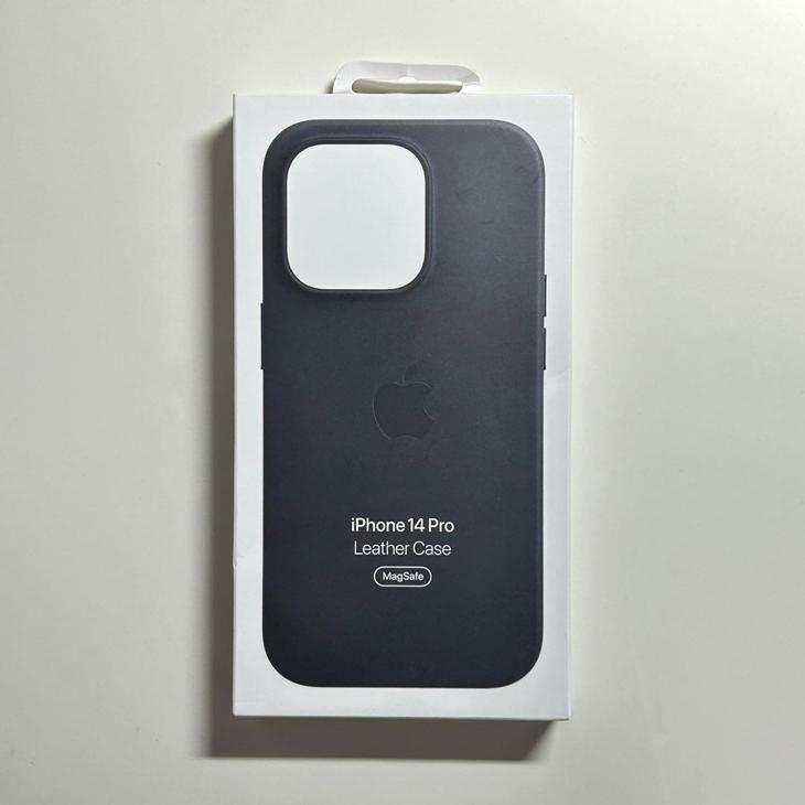 MagSafe対応 iPhone 14 Pro レザーケース・ミッドナイト 新品