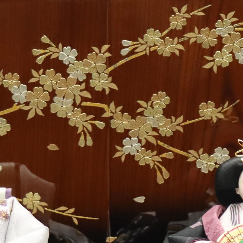雛人形 収納飾り 灯里 寿繁 京十一番 親王 梅刺繍 夢桜屏風 2024-yg056 幅60cm 収納飾_9