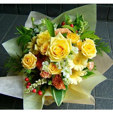 誕生日 お祝い 花フラワー アレンジメント おまかせ 黄色オレンジ系 お祝い 開店祝い 結婚記念日 お盆 人気ランキング A Fy0032 花束 胡蝶蘭フラワーギフト屋 通販 Yahoo ショッピング