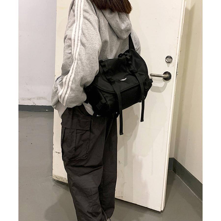 ショルダーバッグ レディース メンズ 斜めがけ 大人 大容量