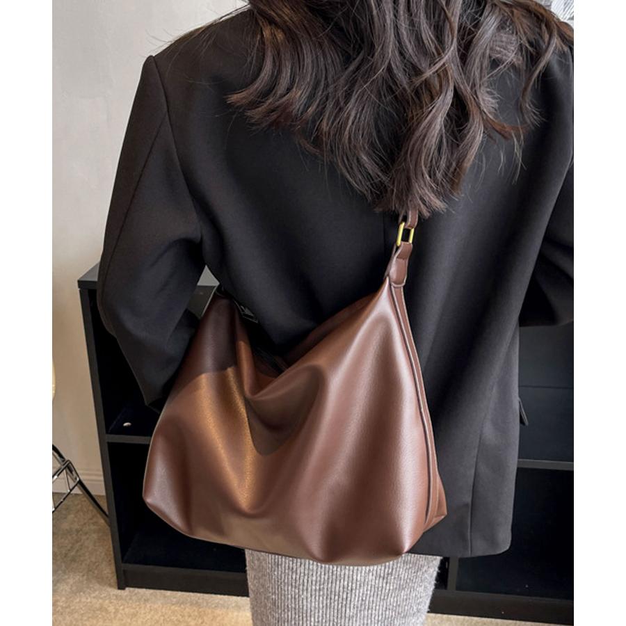 ショルダーバッグ レディース 斜めがけ 大人 軽量 斜めがけバッグ