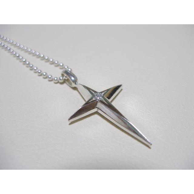 仁尾彫金『一つ星ダイヤ十字星クロス』ハンドメイド137b : 仁尾彫金  