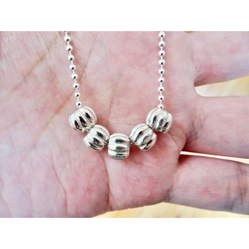 仁尾彫金『みかん玉ネックレス5ピース』ハンドメイド224b : 仁尾彫金 