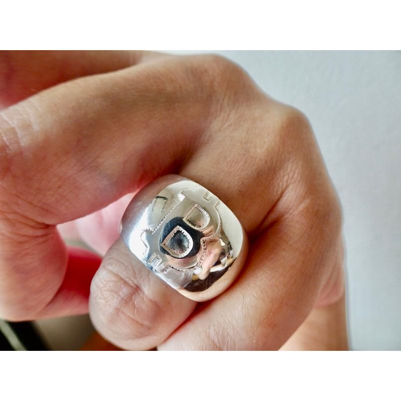 仁尾彫金『ビット甲丸リング』ハンドメイド391b 仁尾彫金『ビットコイン甲丸リング』ハンドメイド391b : 仁尾彫金