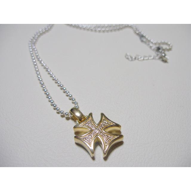 仁尾彫金『ギャラクシー逆十字クロスブラックダイヤヘッド