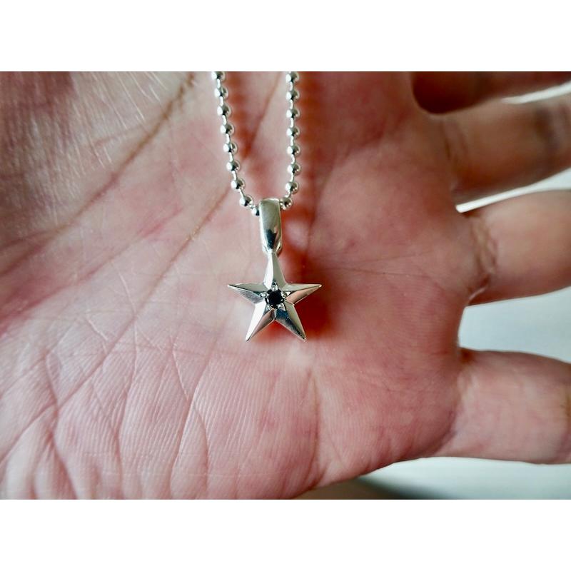仁尾彫金『一つ星ブラックダイヤ、立体スターペンダント』ハンドメイド367b 仁尾彫金『一つ星ブラックダイヤ、立体スターペンダント』ハンドメイド
