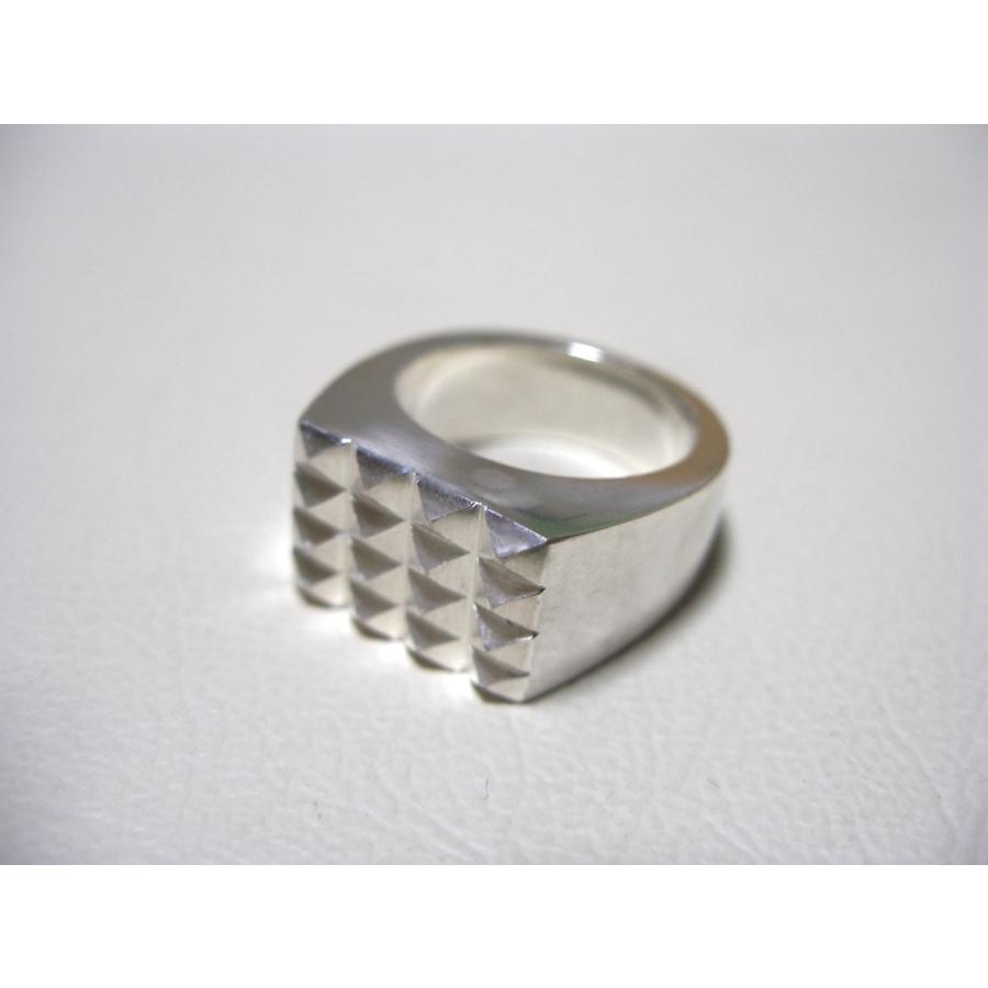 仁尾彫金『印台スタッズリング』ハンドメイド156 仁尾彫金『印台スタッズリング』ハンドメイド156 : 仁尾彫金