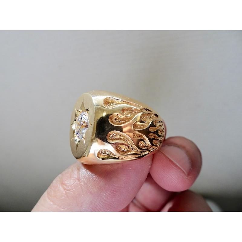 仁尾彫金『一つ星ジルコニアゴールドファイヤーパターン楕円の印台 