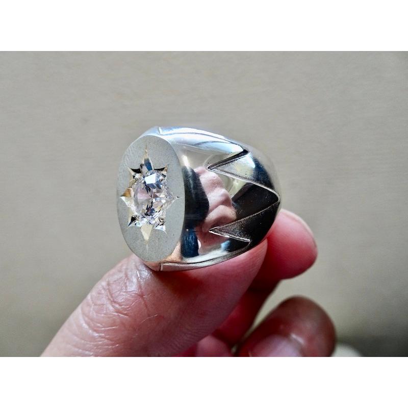 仁尾彫金『一つ星ジルコニア、プラチナ、コピアポア楕円の印台リング』184 仁尾彫金『一つ星ジルコニア、プラチナ、コピアポア楕円の印台リング