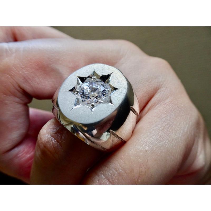 仁尾彫金『一つ星ジルコニア、プラチナ、コピアポア楕円の印台リング