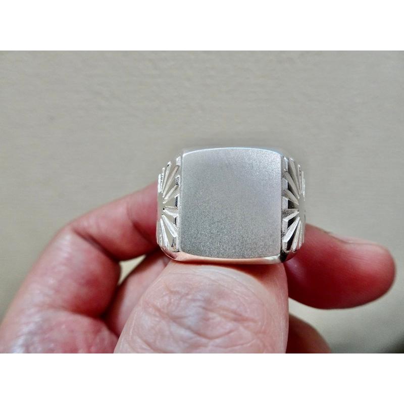 仁尾彫金『プラチナ太陽の印台リング』ハンドメイド193 : 仁尾彫金