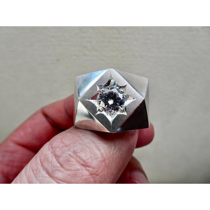 仁尾彫金『一つ星ジルコニア、ブロックシルバーリング』ハンドメイド 