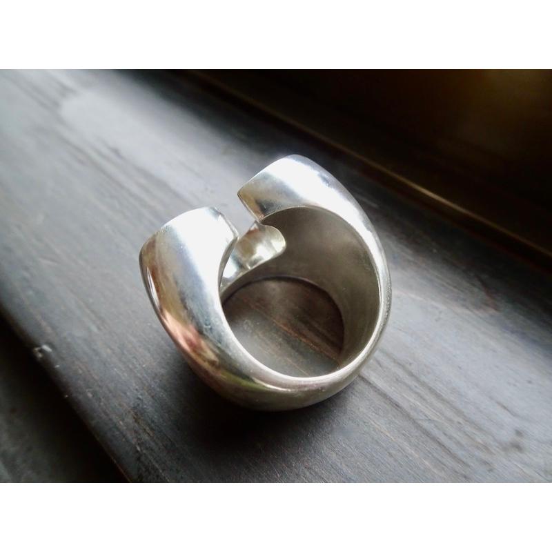 仁尾彫金『ビッグ馬蹄リング磨き』ハンドメイド230 : 仁尾彫金 - 通販  