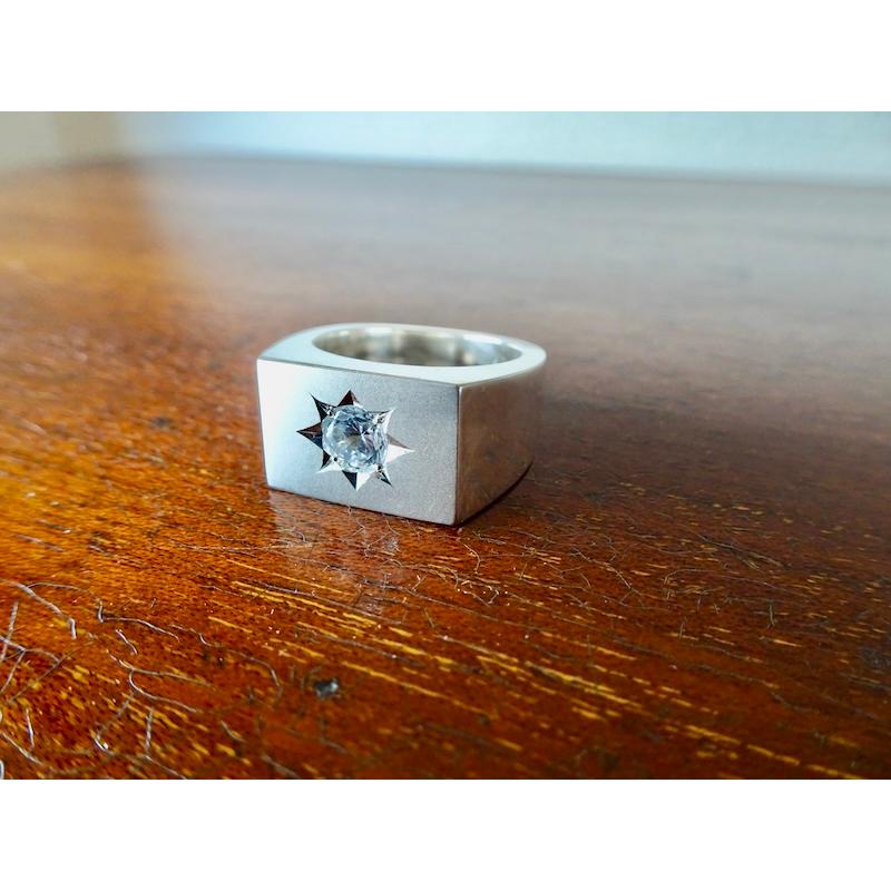 仁尾彫金『一つ星5mmジルコニア、プラチナ印台リング』ハンドメイド