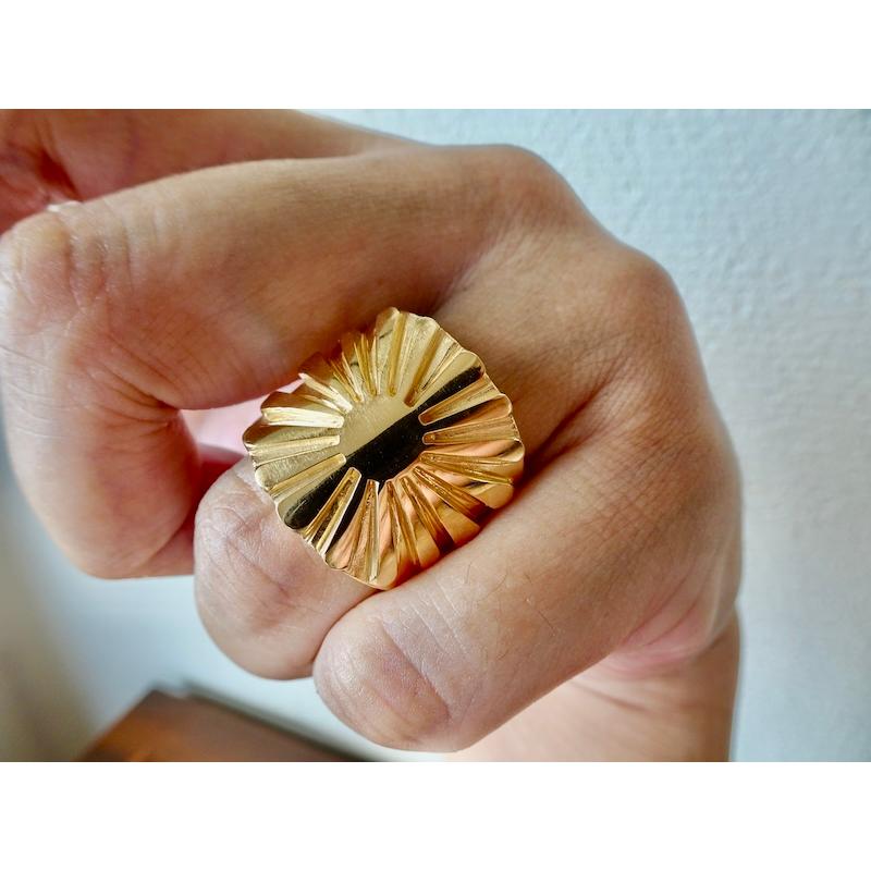 仁尾彫金『k18、最大幅2.1cm太陽の平打ちリング』ハンドメイド309 