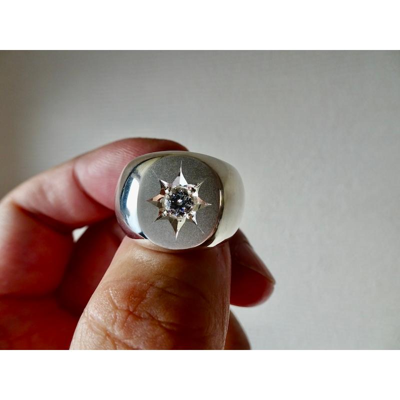 仁尾彫金『一つ星ジルコニア、楕円の印台リング2』ハンドメイド343 