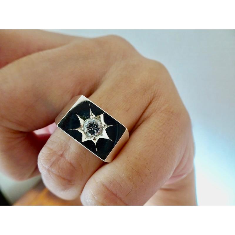 仁尾彫金『一つ星5mmジルコニア、プラチナ印台リング、磨き 