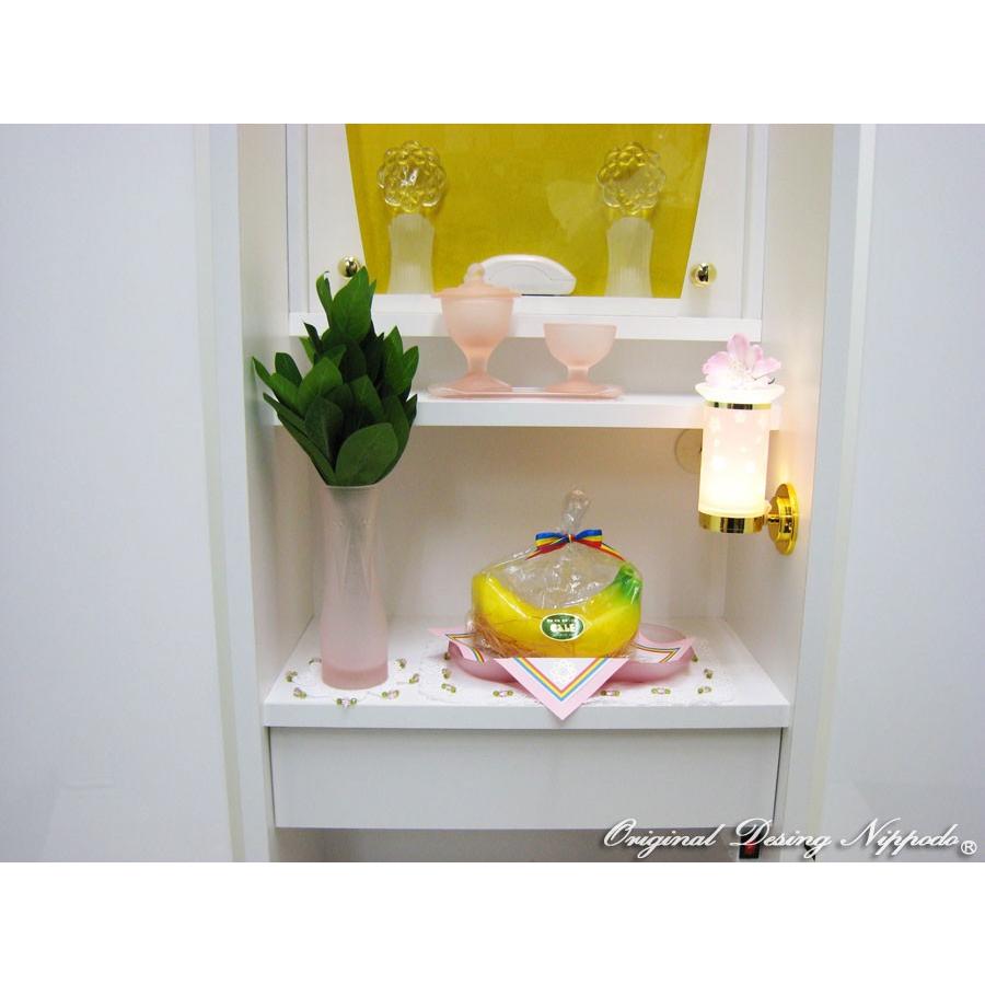 創価学会仏壇 ウイズホワイト 国産品 仏具 付属品 LED照明付 : 創価