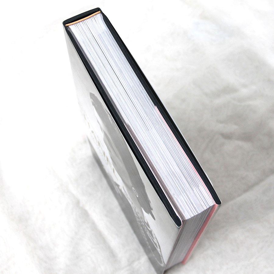 CHANEL AND HER WORLD シャネルと彼女の世界 （英語版） ハードカバー