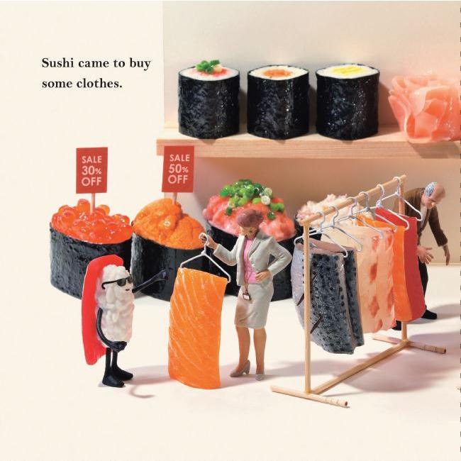 SUSHI CAME TO BUY SOME CLOTHES(H)（英語絵本）ミニチュア写真家 見立て作家 田中達也 おすしがふくをかいにきた ...