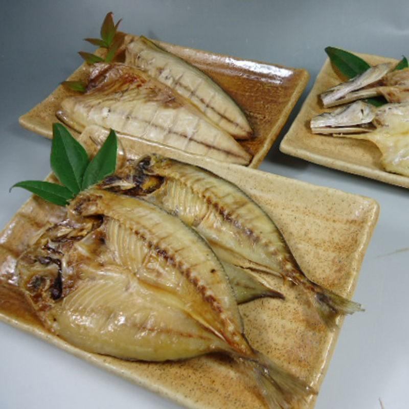 贈呈 常温保存できる 骨まで食べる焼き魚 あじ かます サバ 各2枚 焼き魚 おつまみ おかず 保存食 非常食 和食 詰め合わせ 送料無料 ポイント消化4 600円 Aynaelda Com