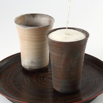 日本酒器 伝統酒器 キメ細やかな泡で上質な時間 〈 白丹波＆窯変 ペアビアーカップ 〉 丹波焼窯元丹誠窯 送料無料 ポイント消化