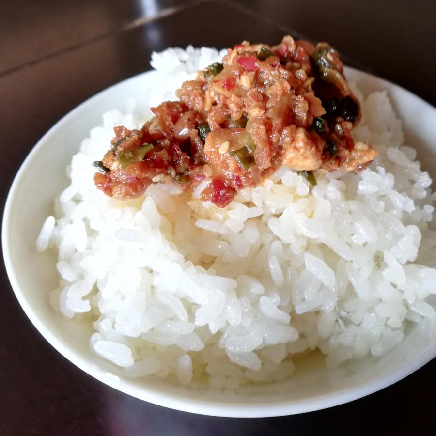 宮崎辛飯おかずラー油 120g×6 食べるラー油 調味料 ご飯のお供 トッピング 炒め物 宮崎 カリー専門店トプカ宮崎 ポスト投函便｜nipponselect｜03