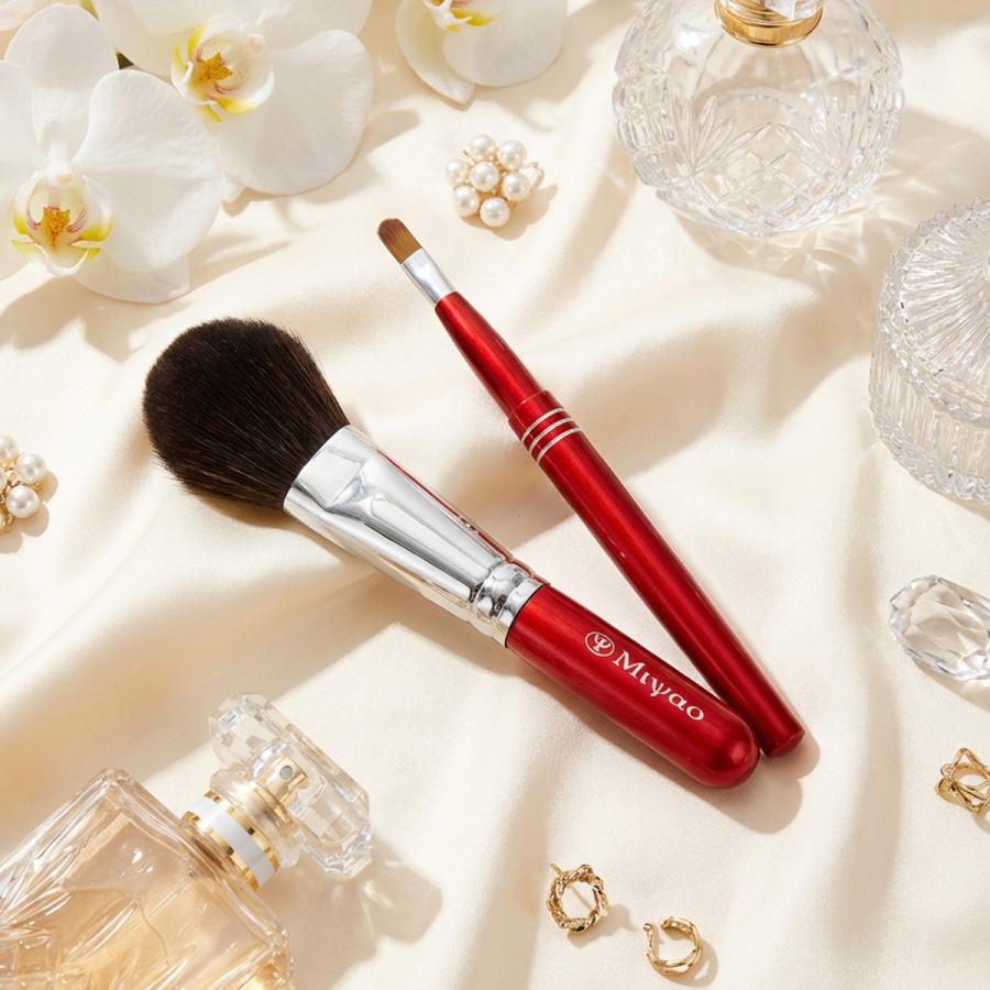 送料無料 熊野化粧筆メイクブラシ2点セット [灰リス100％チークブラシ（S）＆携帯リップブラシ]レッドパール 熊野化粧筆メイクブラシ2点セット [灰リス100％チークブラシ（S