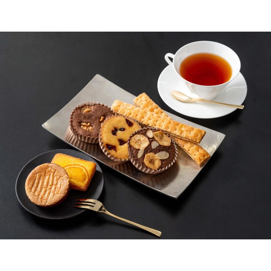 リーガロイヤルホテル 焼菓子 ロイヤル・ガトー・アンサンブル 14個入 焼菓子 詰め合わせ |  | 02