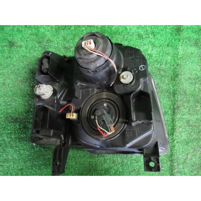 ワゴンR ワゴンR 5AA-MH95S 右 ヘッド ランプ ライト ZVD 100-59375