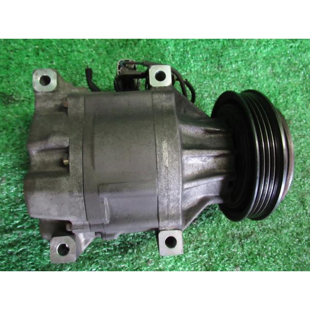 bB GH-NCP31 エアコン コンプレッサー Z 040 デンソー 442100-2061