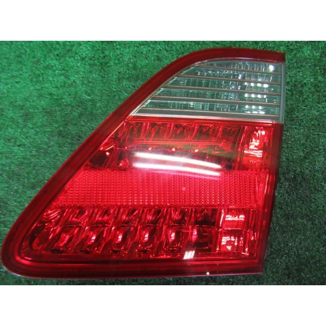 クラウン DBA-GRS180 右 内側 テールランプ ロイヤルサルーン