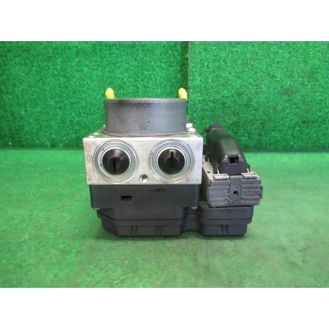 ABABさま専用 2010 2011 Mazda 3 ABS Anti Lock Brake Pump Control Module BFB4