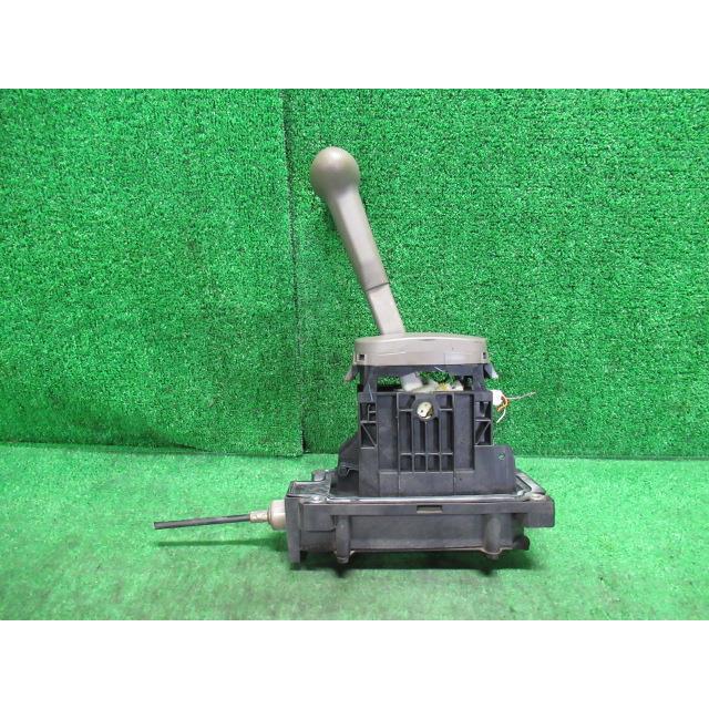 マーチ DBA-AK12 シフトレバー 12S KY0 ダイヤモンドシルバー(M) 23497