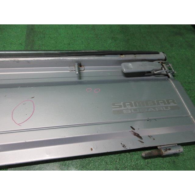 サンバー　TT　リアあおり 正規品】 サンバートラック TT KS系 純正 ゲートロックカバー 1個