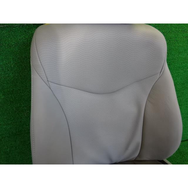 専用です プリウス DAA-ZVW30 アシスタント シート 助手席 Gツーリング 16294