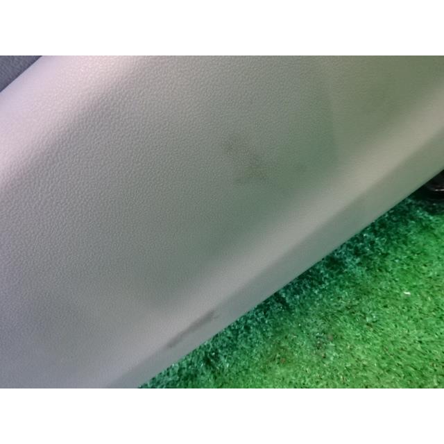 プリウス DAA-ZVW30 アシスタント シート 助手席 Gツーリング 16294