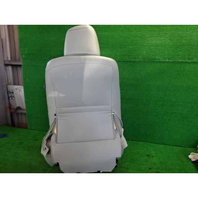 プリウス DAA-ZVW30 アシスタント シート 助手席 Gツーリング 16294