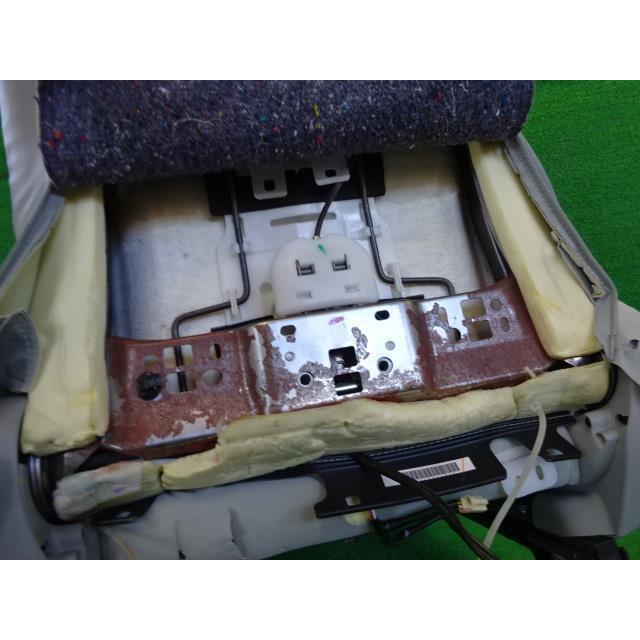 プリウス DAA-ZVW30 アシスタント シート 助手席 Gツーリング 16294