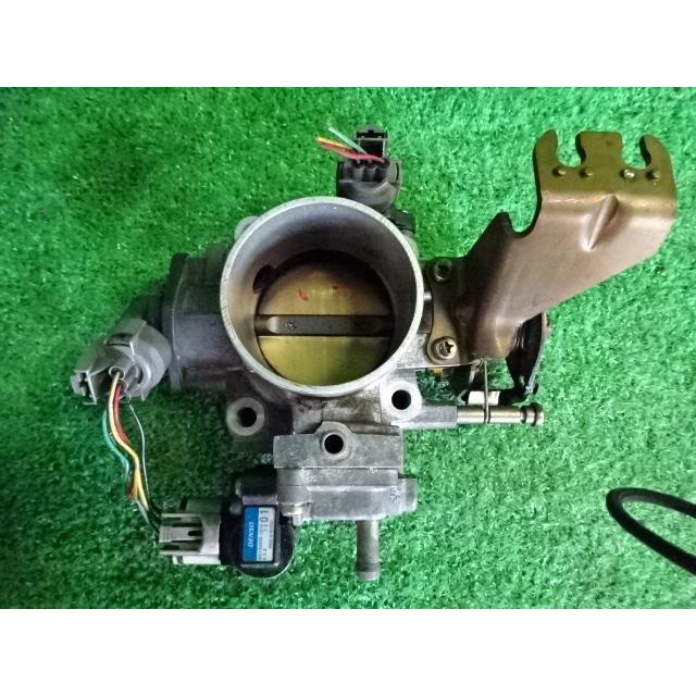 インスパイア GF-UA5 スロットルボディ 3200 32V NH592P スターライト