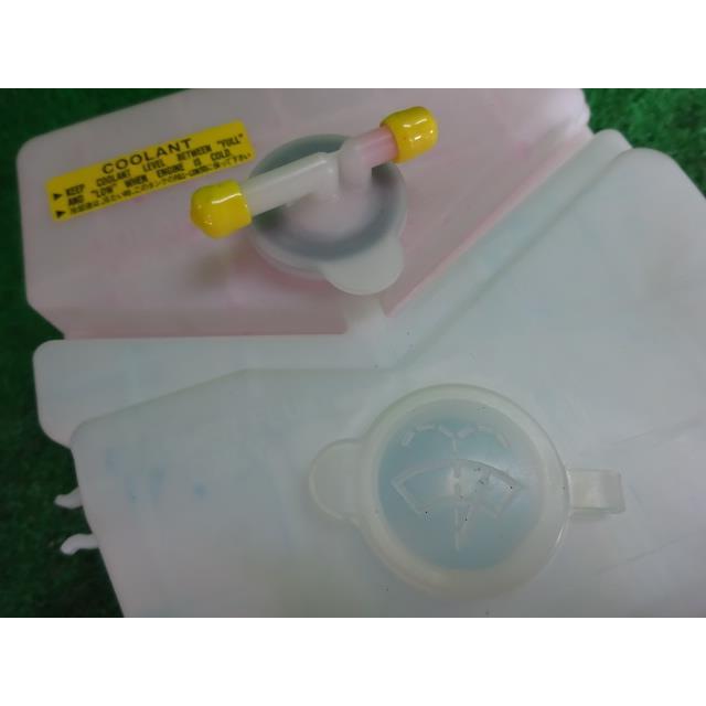 SHISHIKUI holed north ホワイト タンクトップ Tops – SHISHIKUI