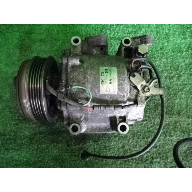 フィット DBA-GE6 エアコン コンプレッサー 1300 L R81 ミラノレッド