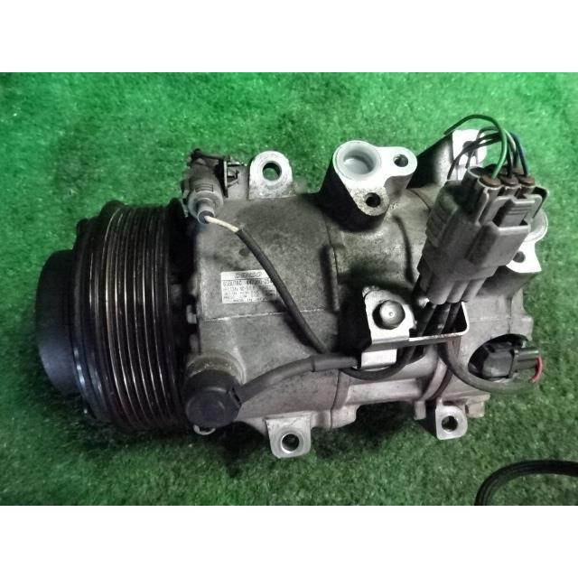 クラウン DBA-GRS182 エアコン コンプレッサー 3000